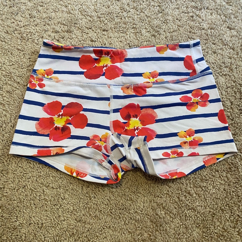 Savage barbell shorties